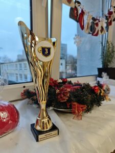 Puchar z napisem SP3